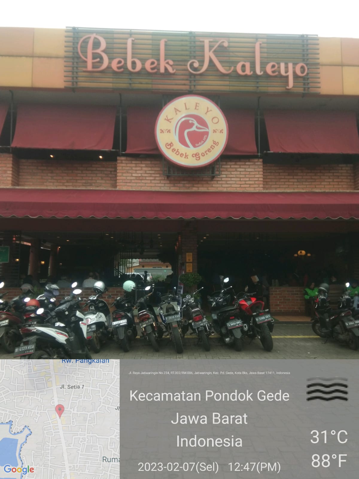 Bebek Kaleyo Jatiwaringin Pondok Gede